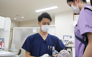 歯科医師