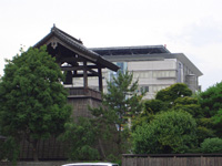 旧松代藩鐘楼と長野松代総合病院
