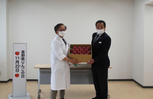 「長野県りんごの日」JAグリーン長野様よりりんごが寄贈されました(11/22)