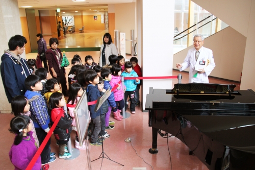 松代幼稚園の園児からクリスマスのプレゼントがありました!