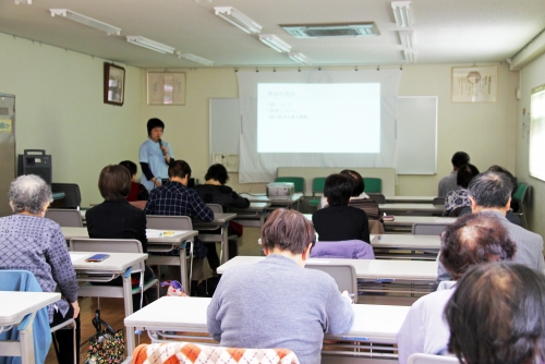 介護予防教室『頭と身体を若々しく保とう』を開催しました(11/21)