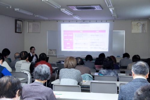 介護予防教室『認知症は予防できるの？ 認知症は身近な病気』を開催しました(11/20)