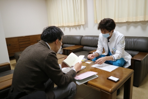 前川智ダイエット科部長が信濃毎日新聞社の取材を受けました