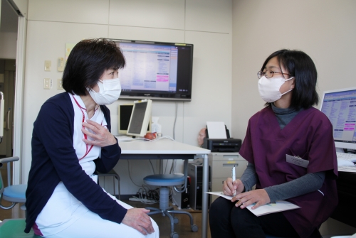 小学生のお仕事見学の受け入れを行いました(3/28)