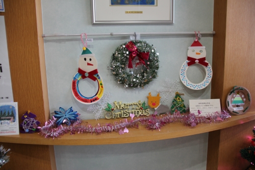 松代幼稚園の皆さんからクリスマスプレゼントをいただきました(12/4)