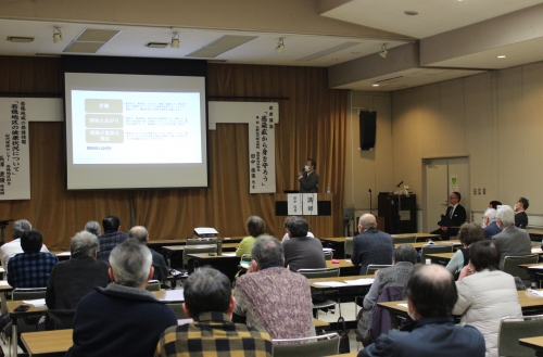 第35回若穂地域医療懇談会で当院職員が講演を行いました(2/20)