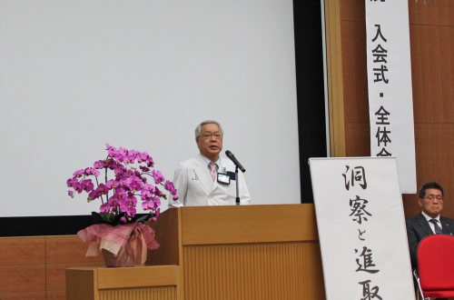 入会式・全体会議を開催しました