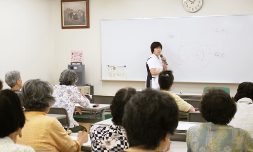 介護者教室「糖尿病について学ぶ～パートナーが糖尿病といわれたら～」を開催しました