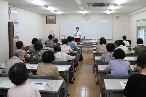 介護予防教室「あなたのお口、大丈夫ですか？」を開催しました