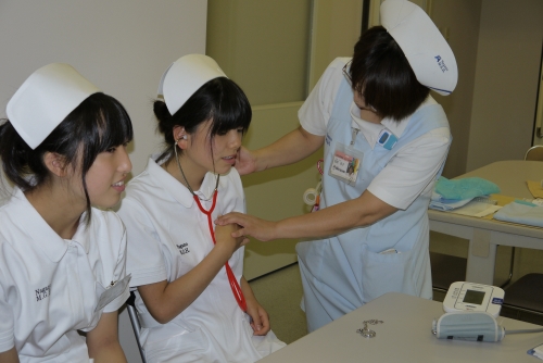 高校生看護1日体験が実施されました